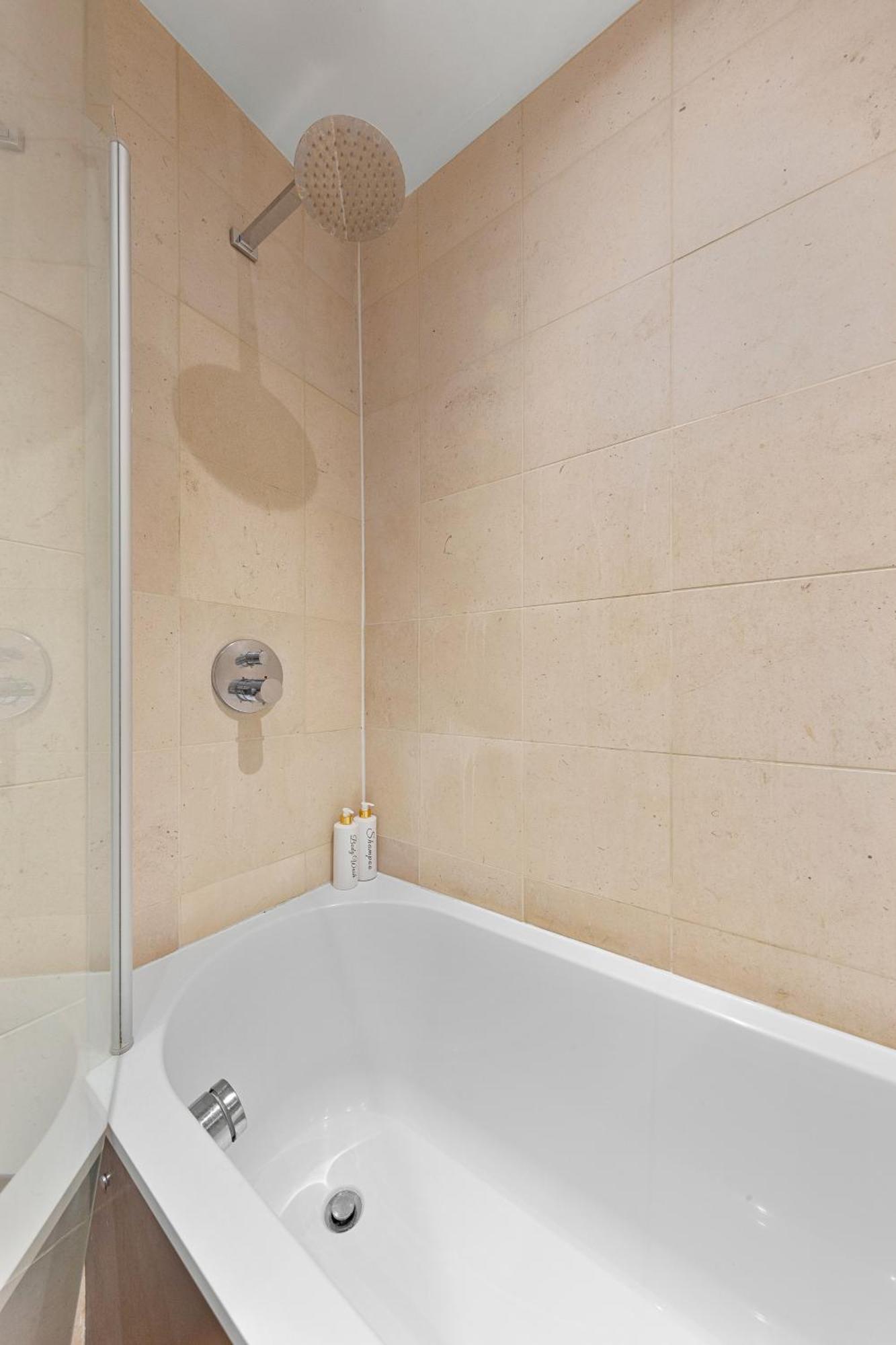 Designer Victorian Flat With Large Terrace Leilighet London Eksteriør bilde