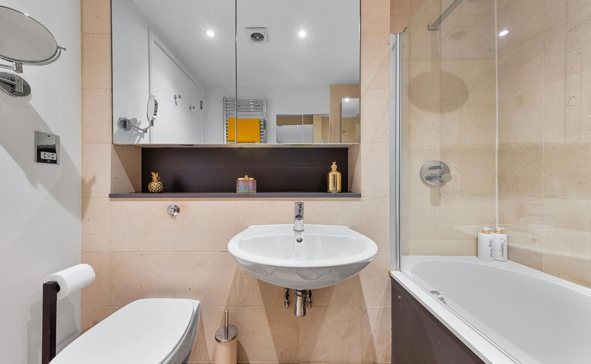 Designer Victorian Flat With Large Terrace Leilighet London Eksteriør bilde
